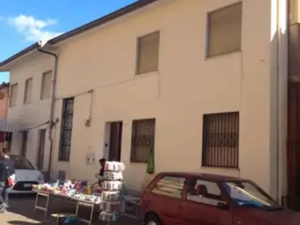 Palazzo / stabile a Desulo in Via Cagliari - Foto 5