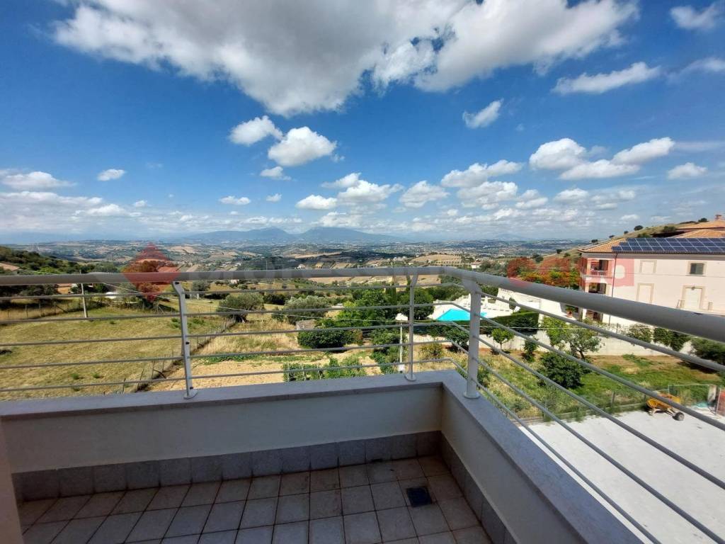 Appartamento a Tortoreto in Via 24 Maggio, 26 - Foto 2