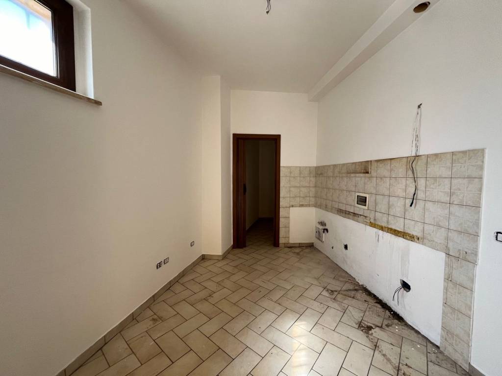 Appartamento a Cortona in Via Vittorio Veneto - Foto 4