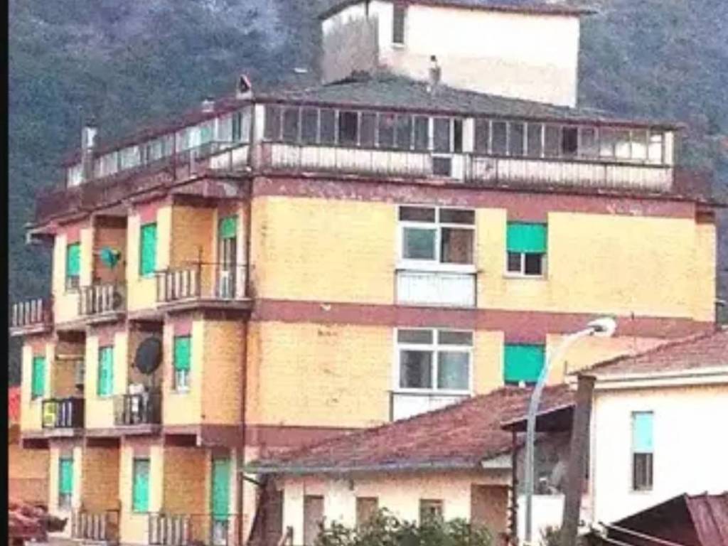 Palazzo / stabile a Atina in Via Ferentino - Foto 2