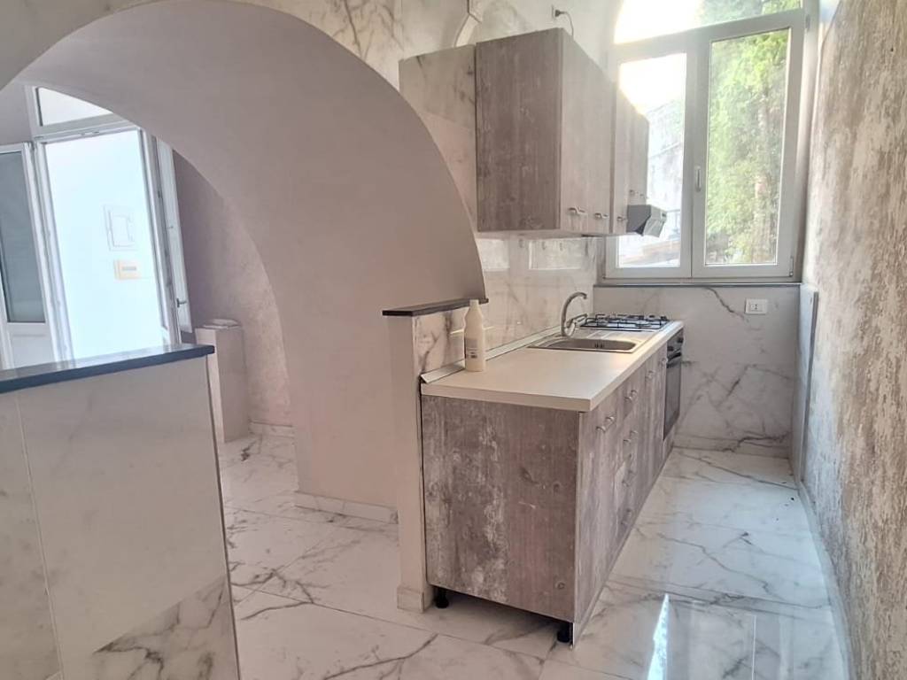 Appartamento a Gragnano in Piazza Augusto Aubry - Foto 4