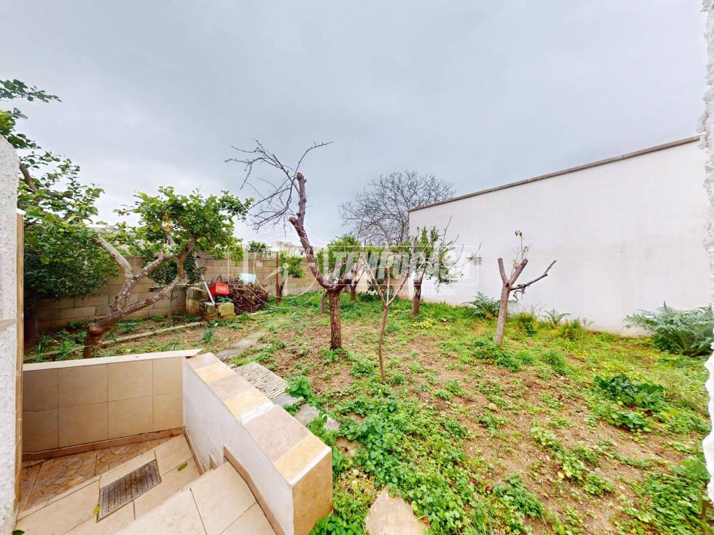 Casa indipendente a Castrignano de' greci in Via IV Novembre 54 - Foto 3