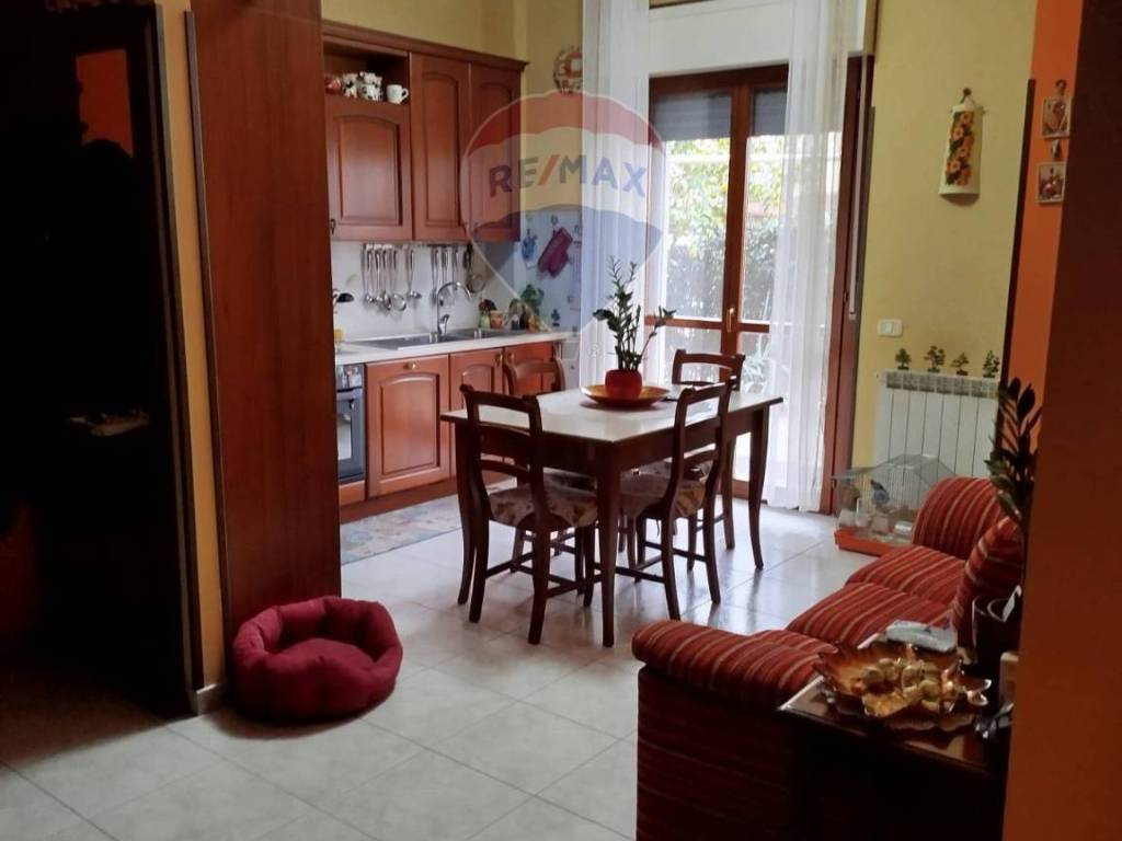 Appartamento a Latina in Via Suessa Pometia, 18 - Foto 2