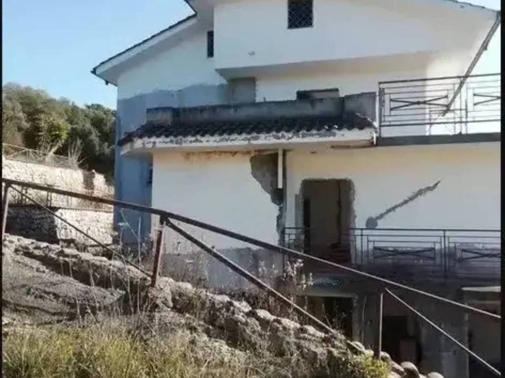 Villa a Itri in Via Santo Stefano - Foto 4