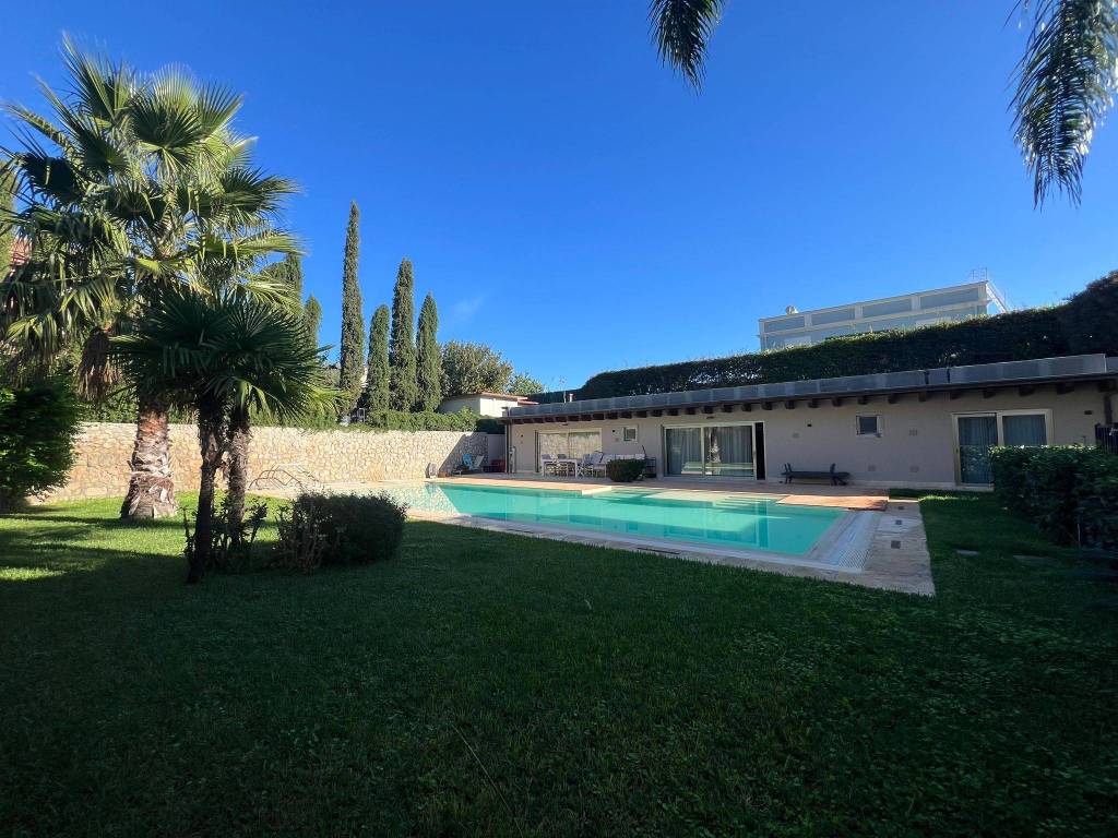 Villa a Palermo in Via Tommaso Natale, 91 - Foto 2