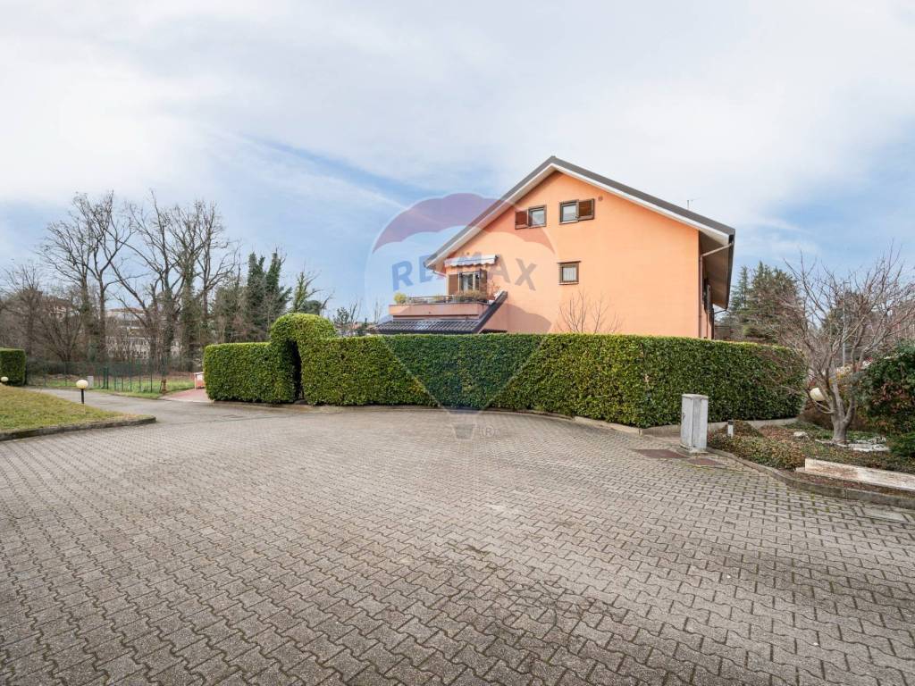 Appartamento a Besnate in Via De Gasperi, 27 - Foto 3