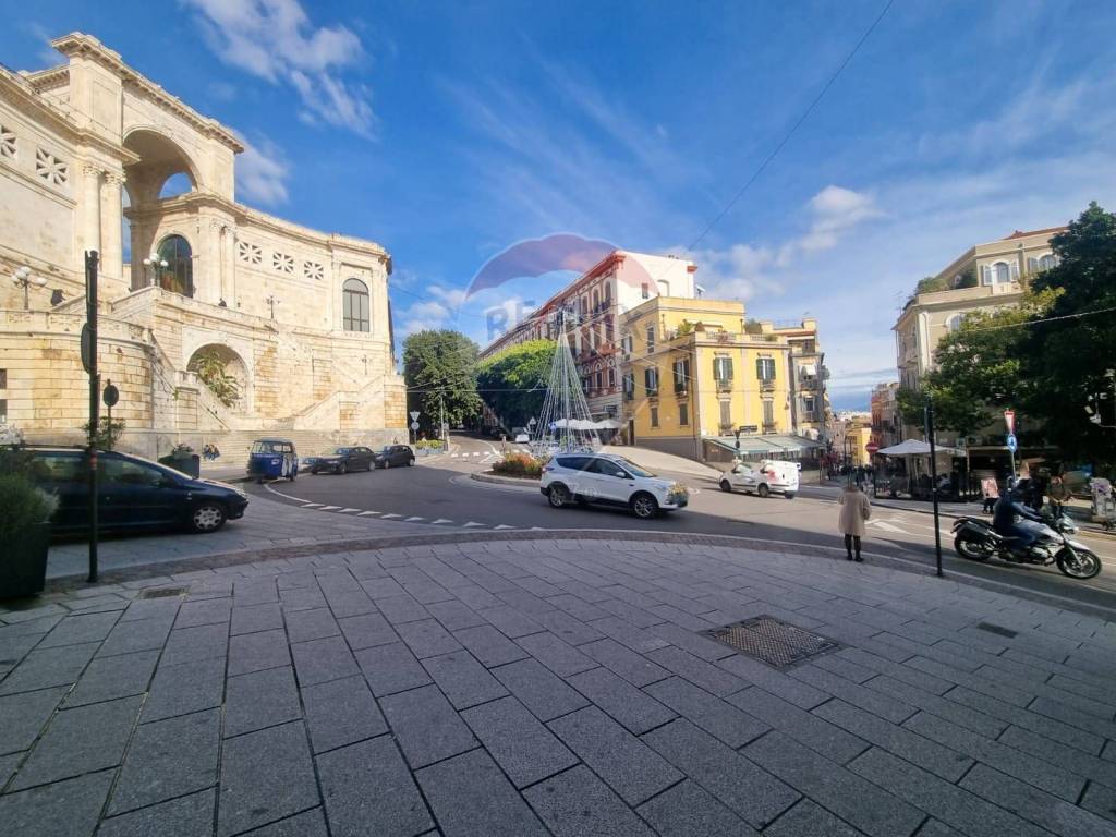 Immobile a Cagliari in Viale Regina Elena - Foto 2