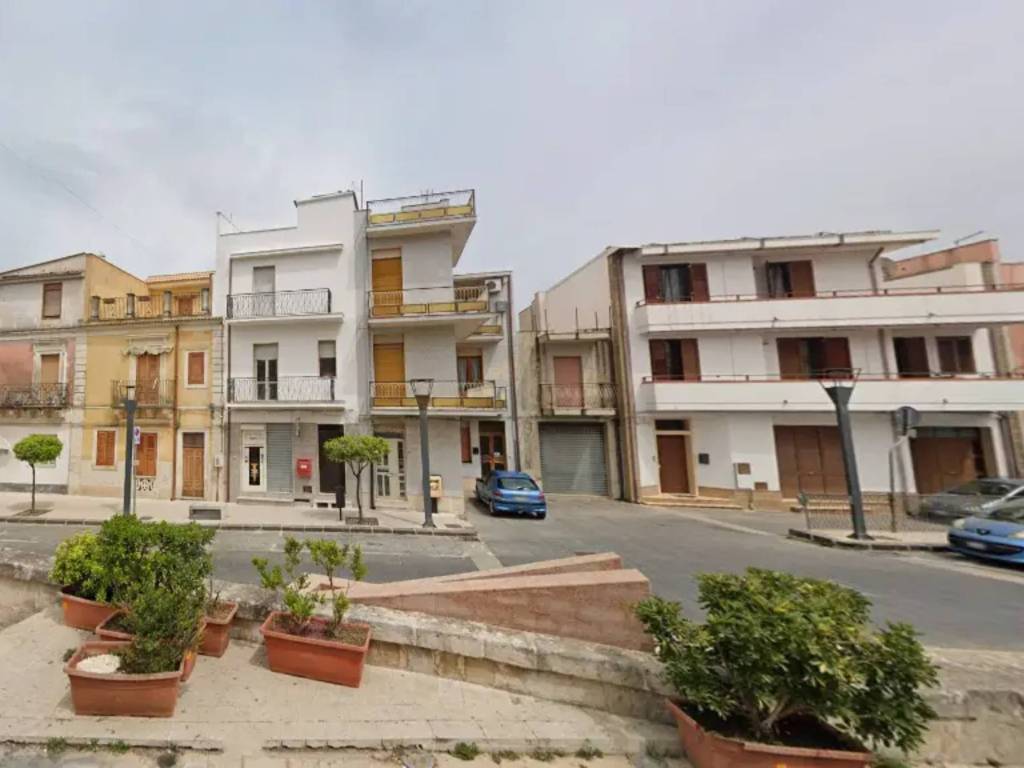 Palazzo / stabile a Melilli in Piazza Umberto - Foto 3