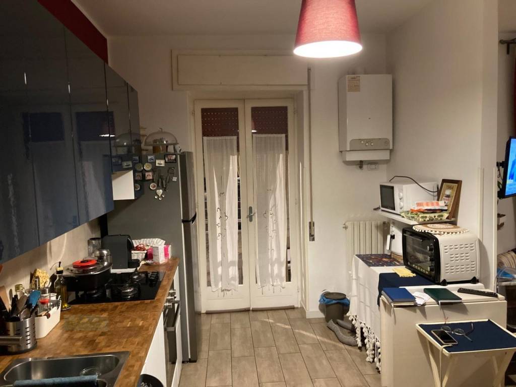 Appartamento a Ceglie messapica in Via Venezia - Foto 5
