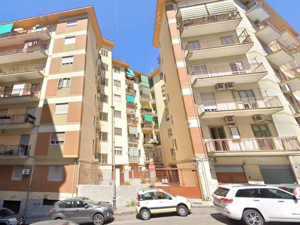 Appartamento a Salerno in Via Arcangelo Rotunno, 43 - Foto 3
