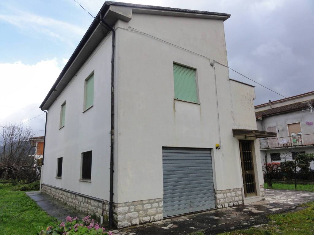Villa a Rieti in Via Pantane - Foto 2