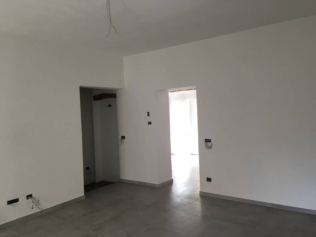 Appartamento a Spotorno in Via Demaestri - Foto 5