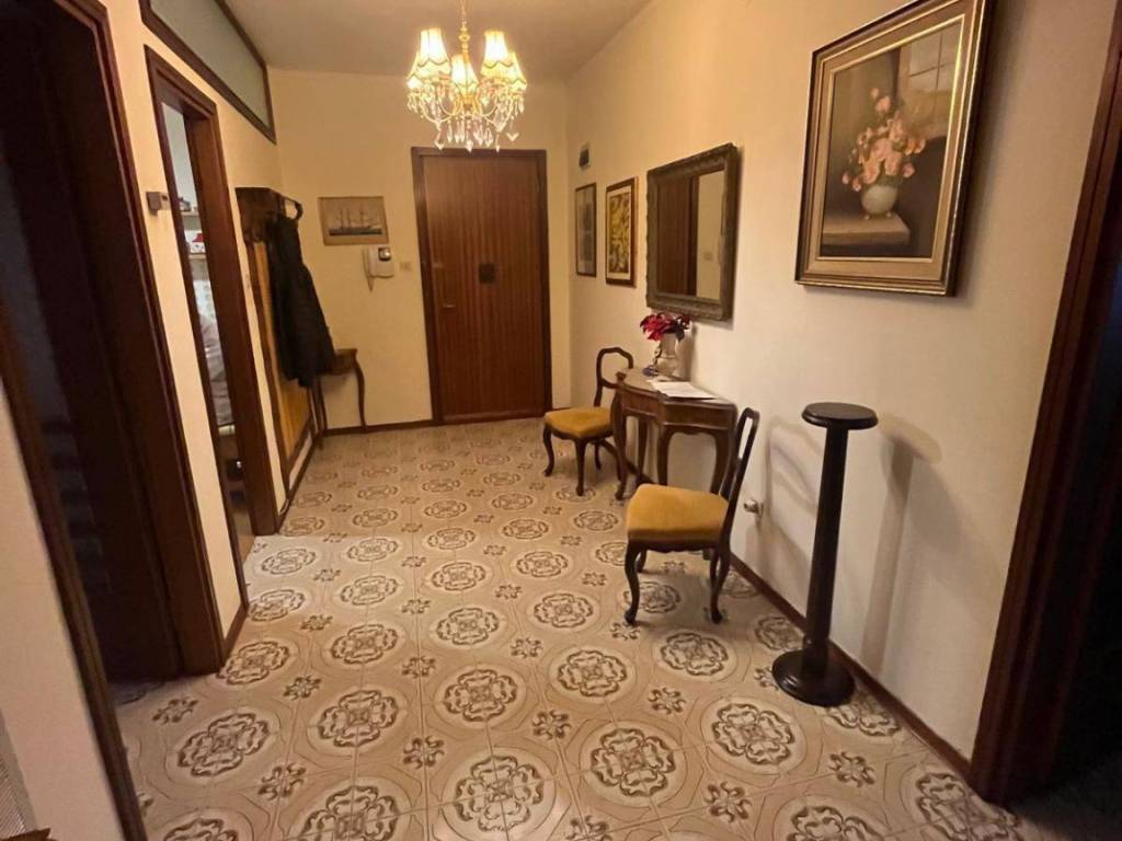 Appartamento a Monfalcone in viale san marco, 38 - Foto 3