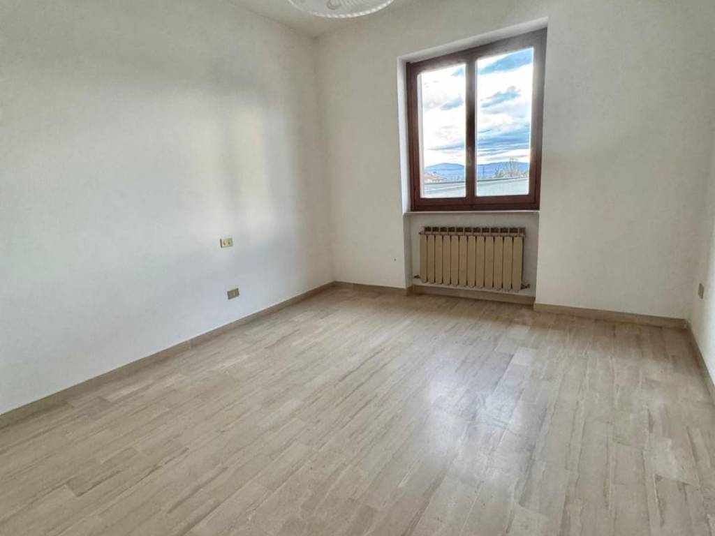 Appartamento a Avezzano in Via Sandro Pertini - Foto 4