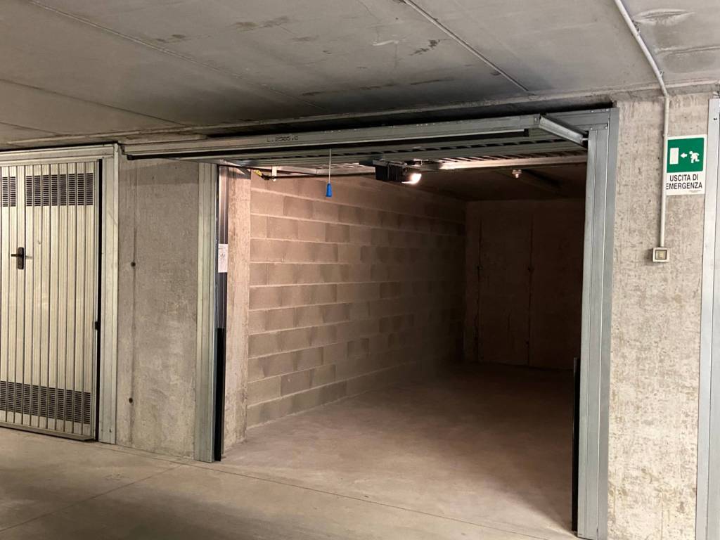 Box / garage a Morbegno in Via Eugenio Morelli, 18 - Foto 5