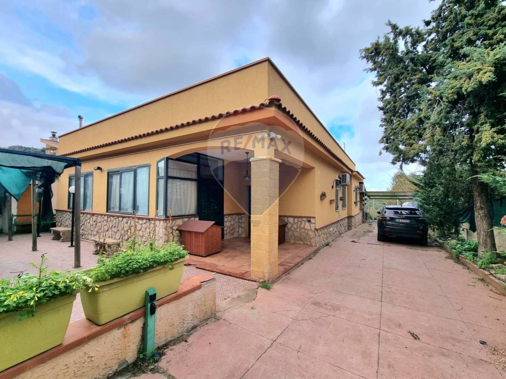 Villa a Bagheria in STRADA VICINALE MONTE PORCARA - Foto 2