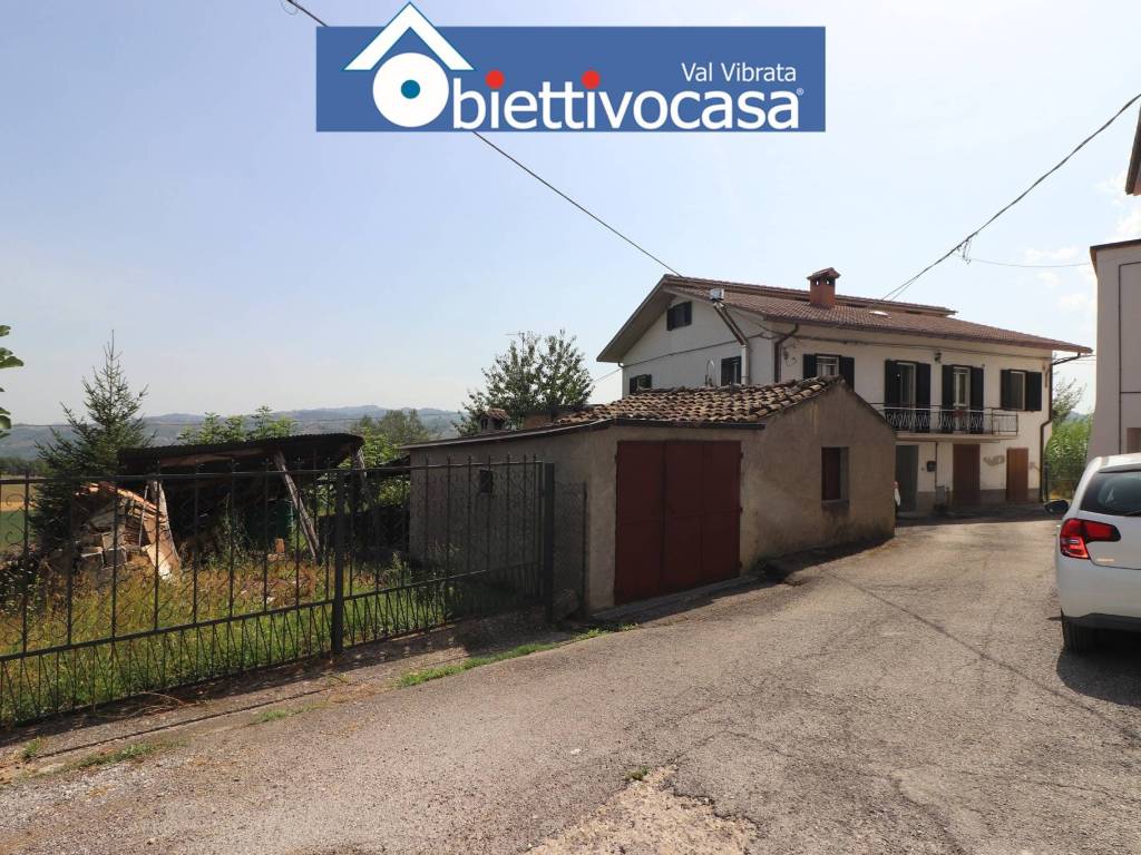 Casa indipendente a Colledara in Viale Olivetti - Foto 3