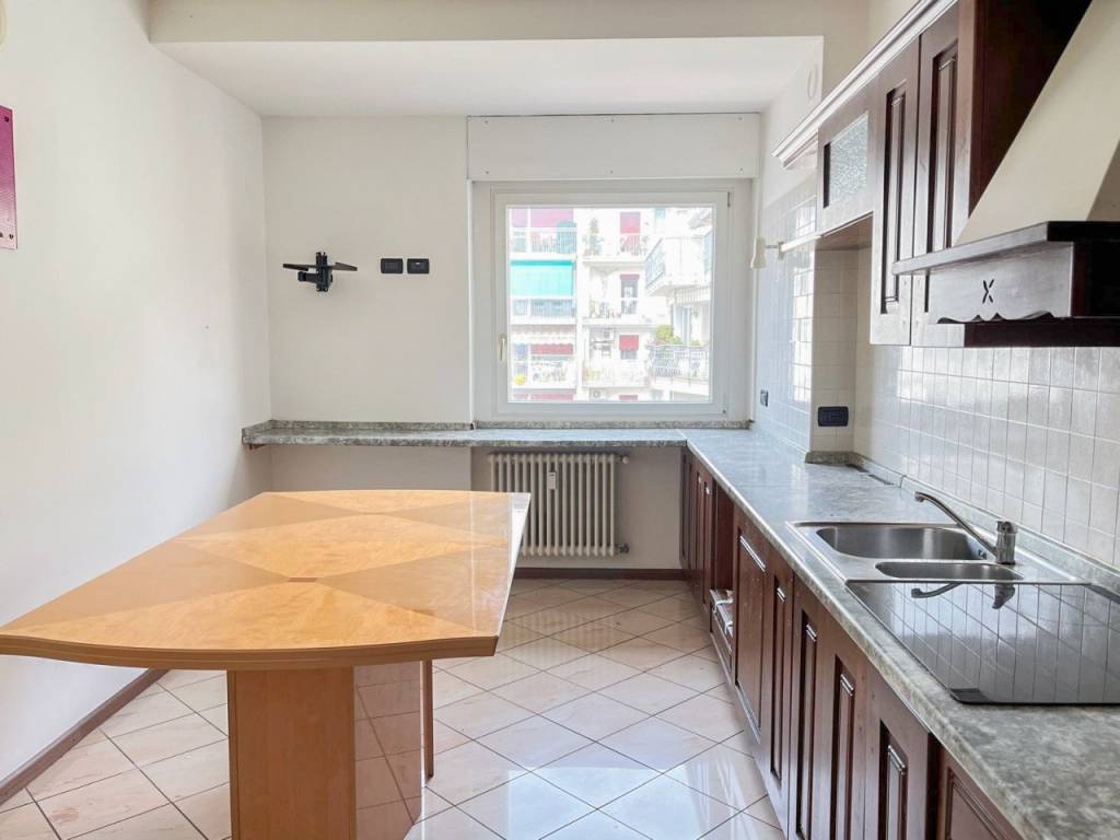 Appartamento a Trento in Via Giuseppe Grazioli 126 - Foto 4