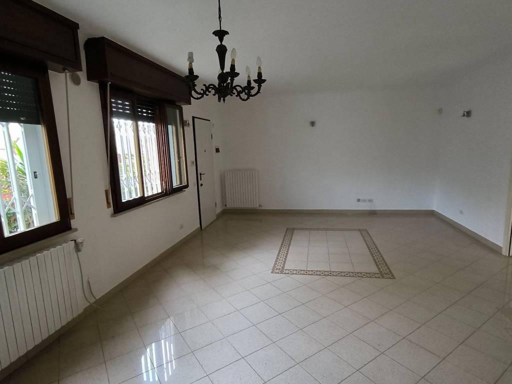 Appartamento a Fano in Via Fausto Coppi - Foto 5