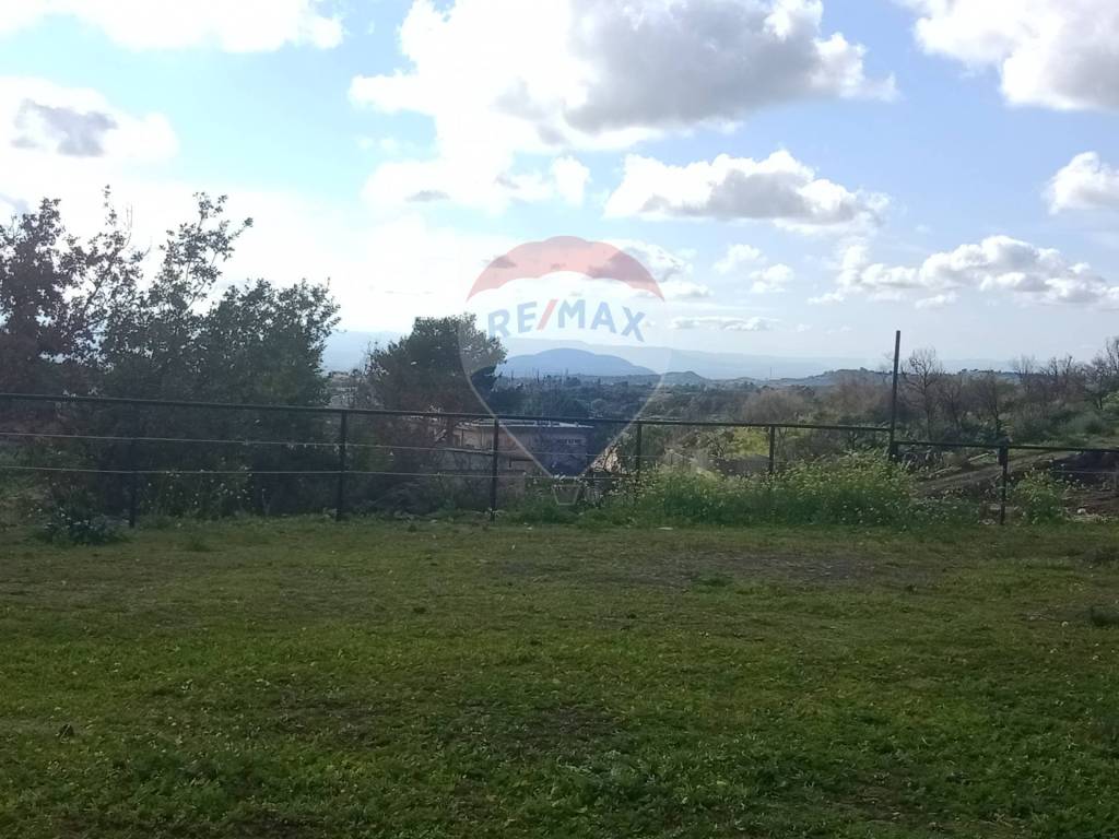 Terreno a Catania in Via Mariani, 81 - Foto 3