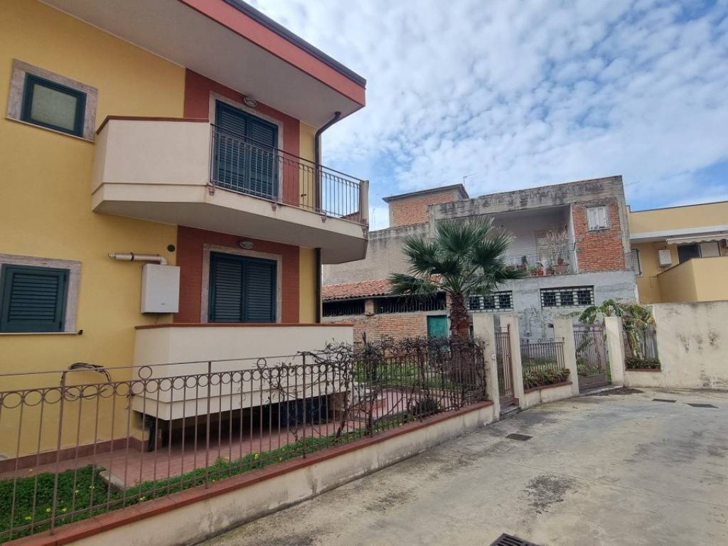 Villa a Milazzo in Via Onorevole luigi fulci, 9 - Foto 3