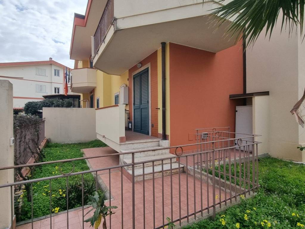 Villa a Milazzo in Via Onorevole luigi fulci, 9 - Foto 4