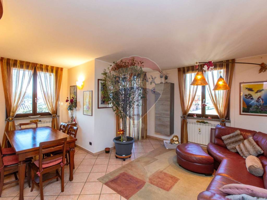 Appartamento a Casorate sempione in via Del Longino, 6 - Foto 3