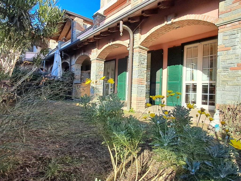 Appartamento a Travedona-monate - Foto 3