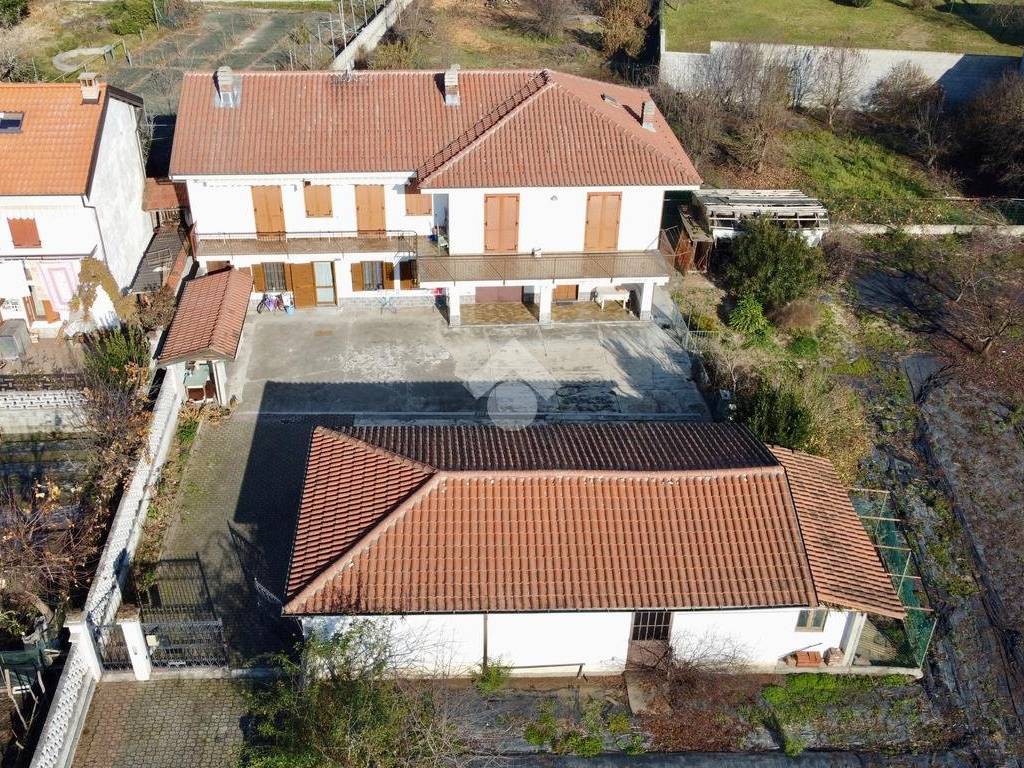 Villa a Crescentino in Via Ugo Foscolo, 21 - Foto 5