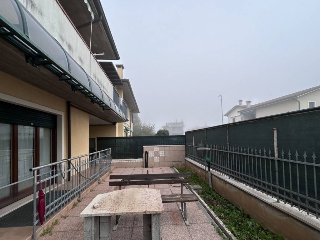 Villa a Villafranca di verona in Via Arduini - Foto 3
