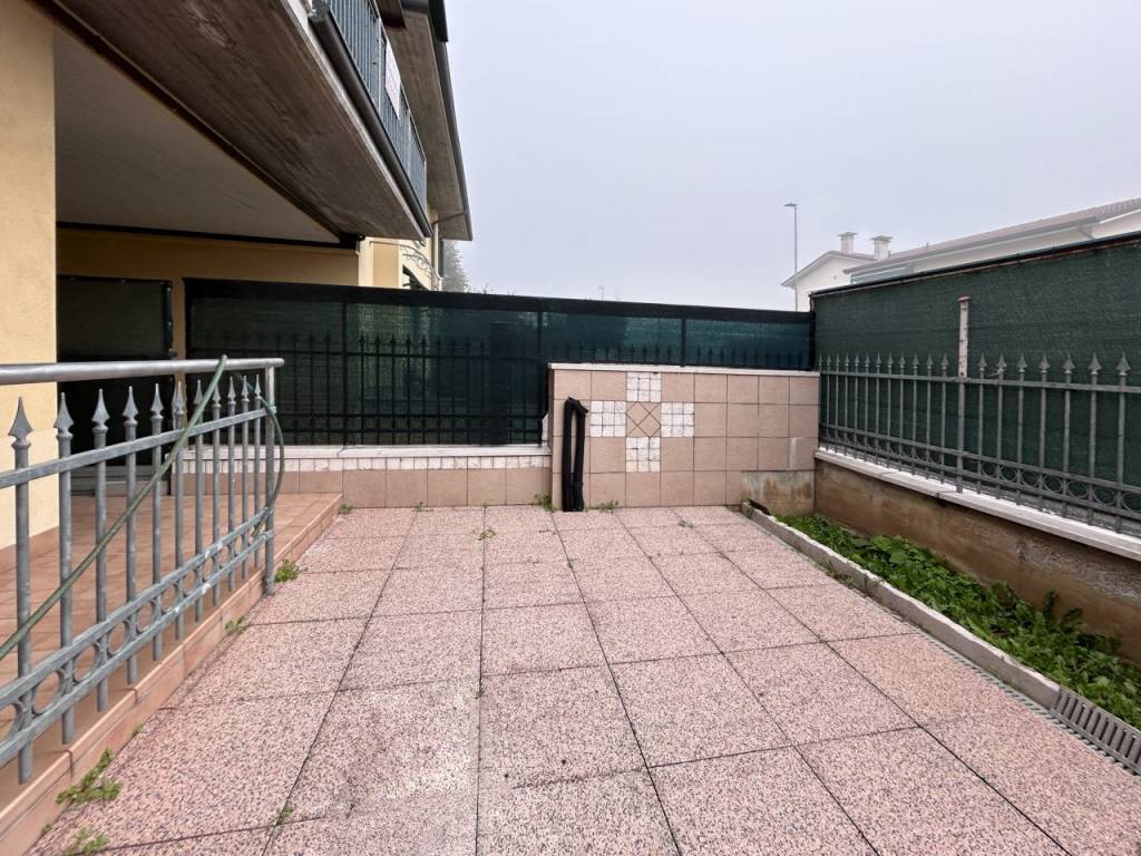 Villa a Villafranca di verona in Via Arduini - Foto 5