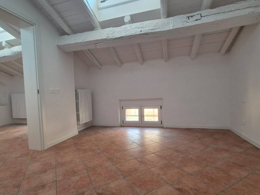 Appartamento a Cremona in Via Giacomo Bertesi, 9 - Foto 2