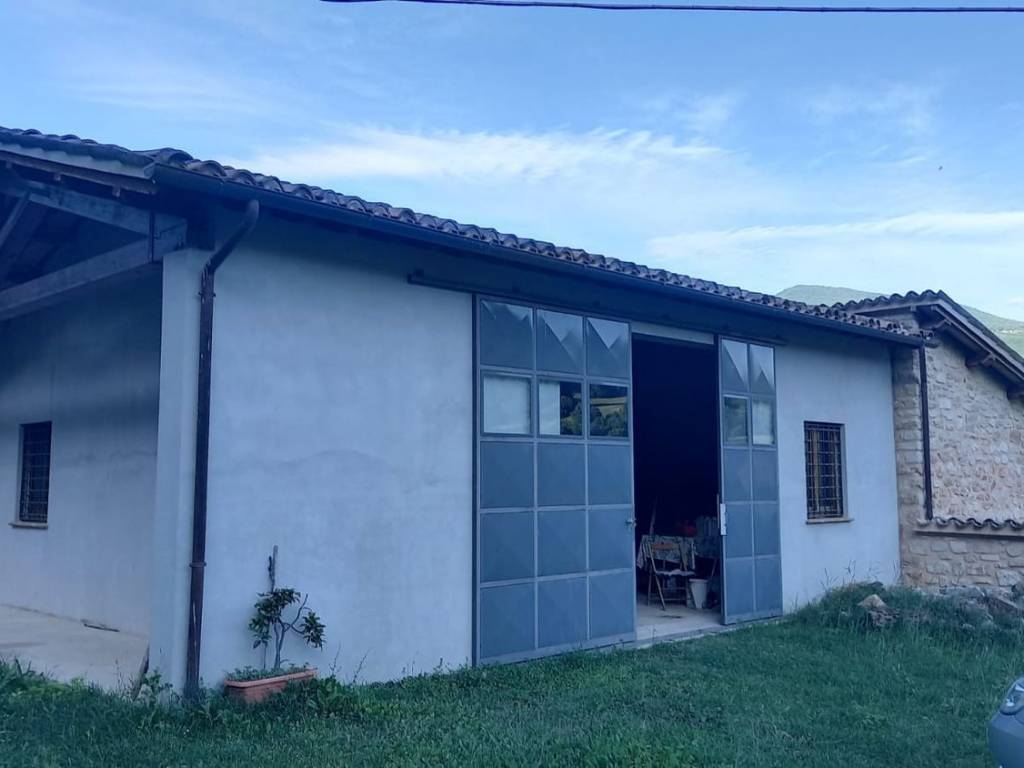 Rustico / casale a Sellano in Localita Postignano s.n.c - Foto 5
