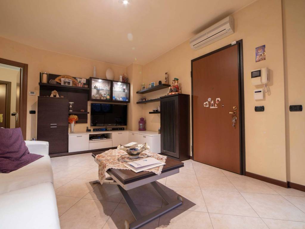 Appartamento a Codogno in Viale 4 Novembre - Foto 3