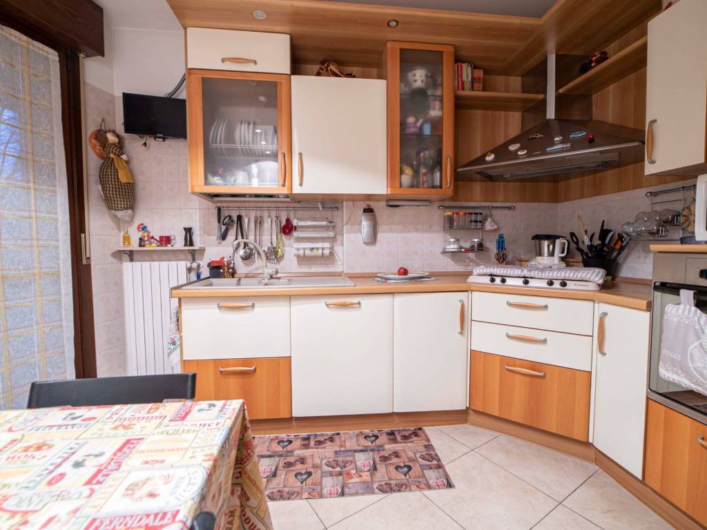 Appartamento a Codogno in Viale 4 Novembre - Foto 4