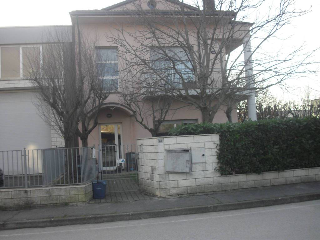 Casa indipendente a Riccione in Viale Veneto - Foto 4