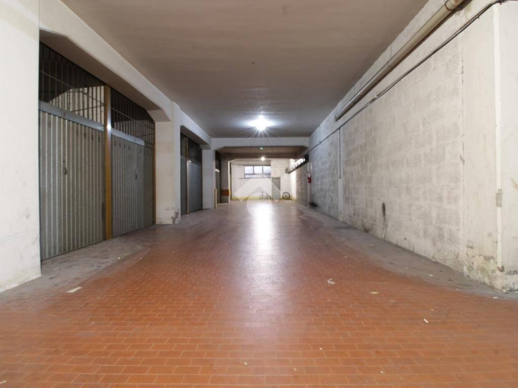 Box / garage a Terni in Via Luigi Galvani, 5 - Foto 4