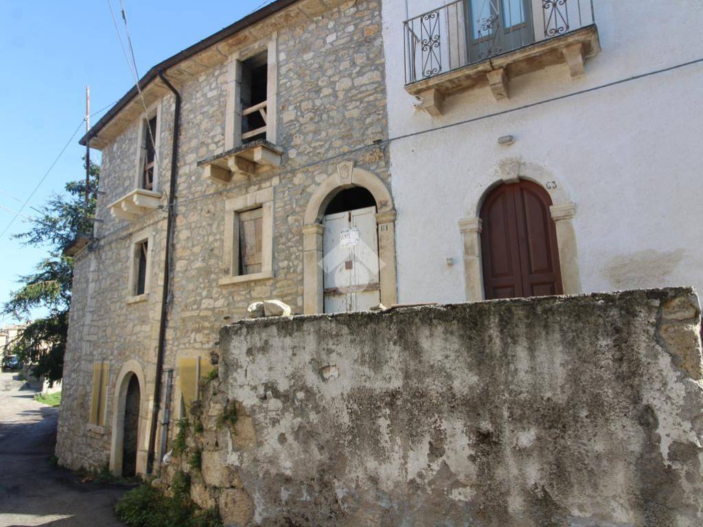 Appartamento a Caramanico terme in CONTRADA FONTE NATALE, 4 - Foto 2