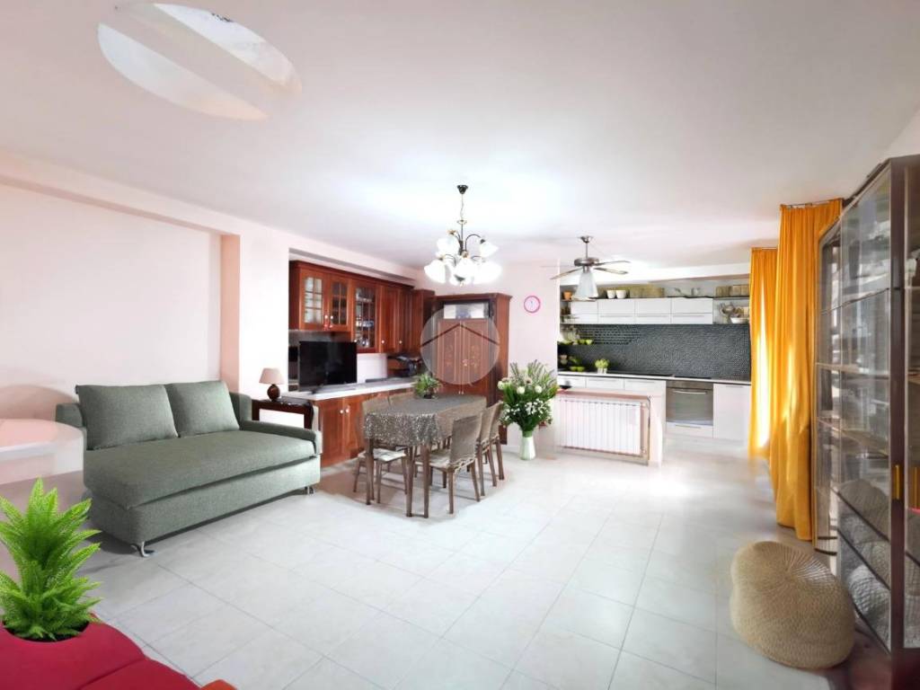 Casa indipendente a Lucera in Via Paolo Colasanto, 26 - Foto 2