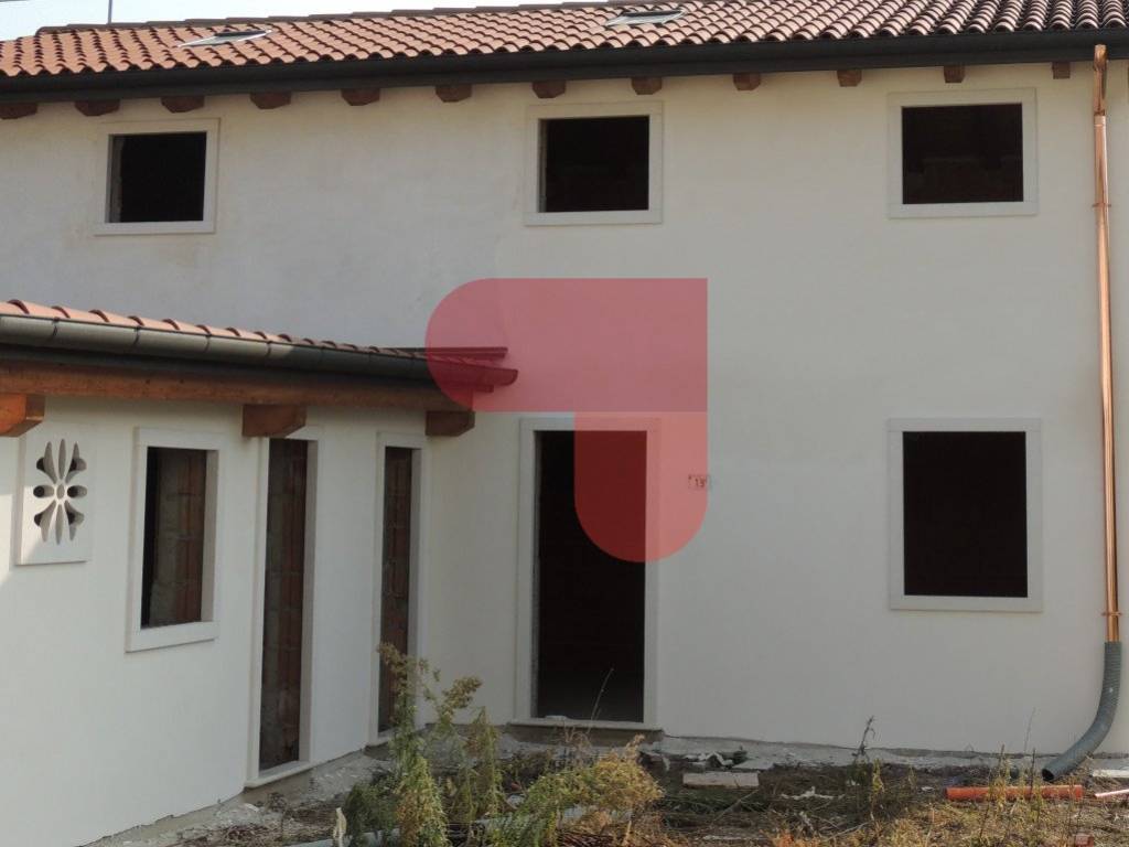 Casa indipendente a Montecchio maggiore in VIA CONTI GUALDO - Foto 3