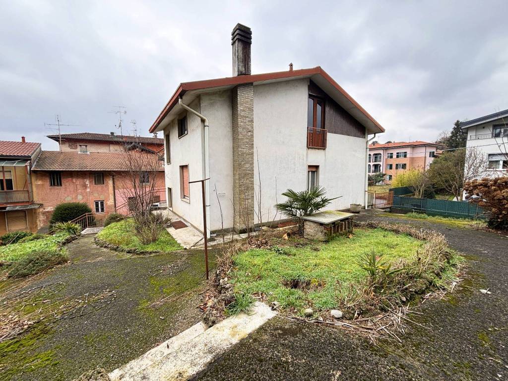 Terreno a Tradate in Via Maria Mazzini Drago, 10 - Foto 2