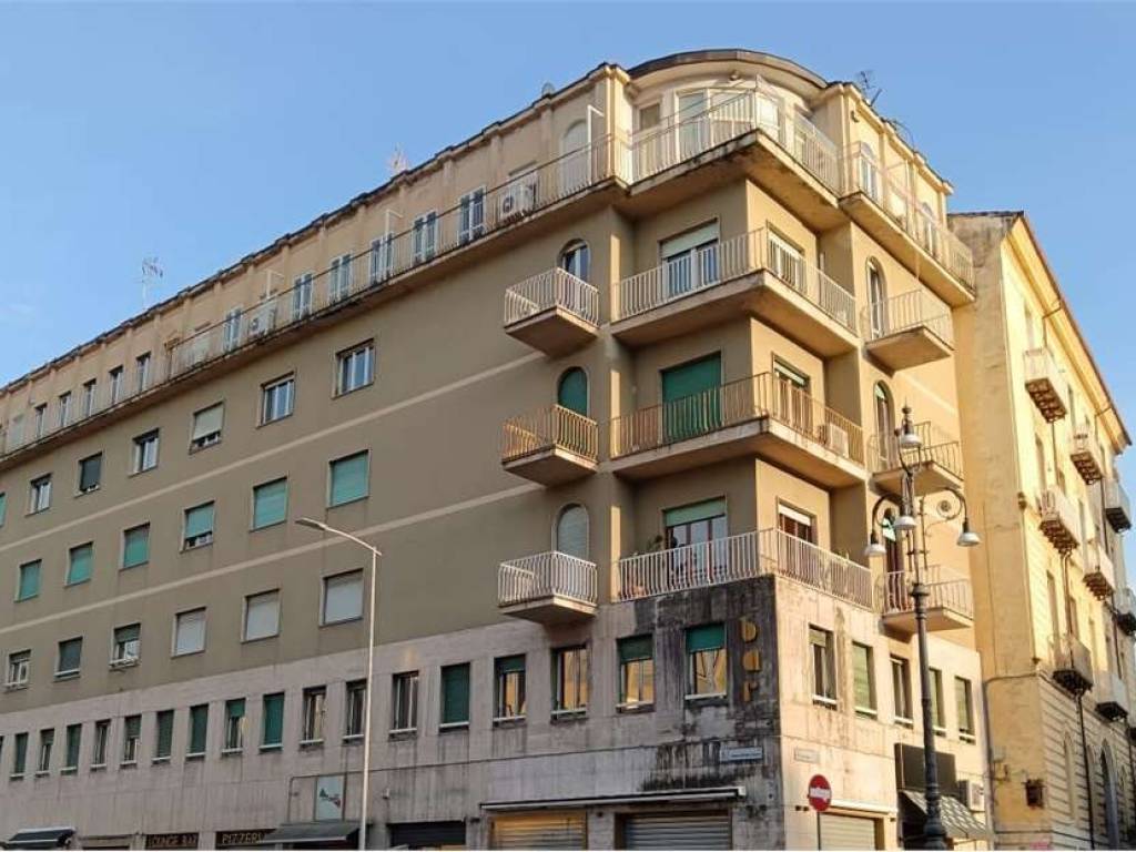 Appartamento a Benevento in Via Giovann Battista Perasso - Foto 3