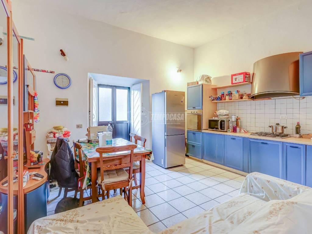 Appartamento a Mercallo in Via Roma - Foto 2