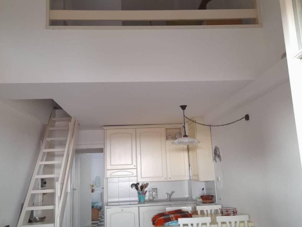 Appartamento a Loano in Viale Enrico Toti, 81 - Foto 3