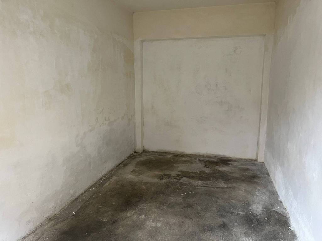 Box / garage a Canelli in Via al Belbo - Foto 2