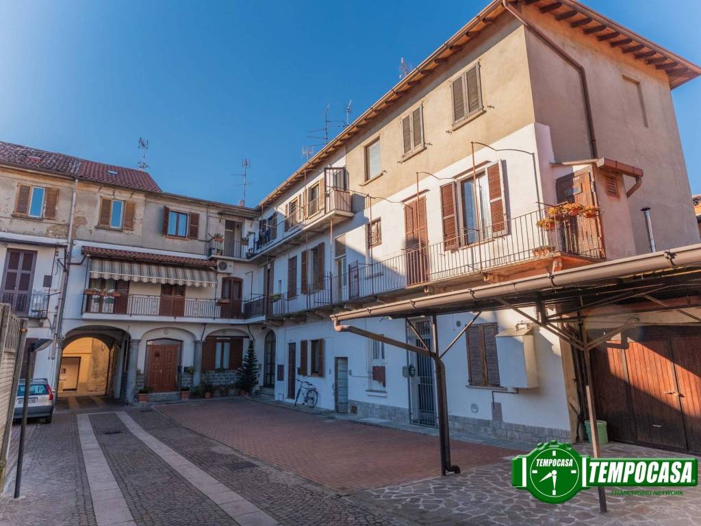 Appartamento a Verano brianza in Via Umberto I, 4 - Foto 5