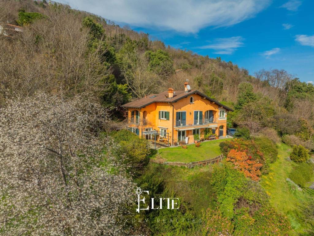Villa a Verbania in Via Antonio Rossi, 18 - Foto 4
