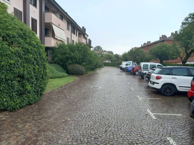 Appartamento a Vimercate in Via Terraggio Molgora, 9 - Foto 2