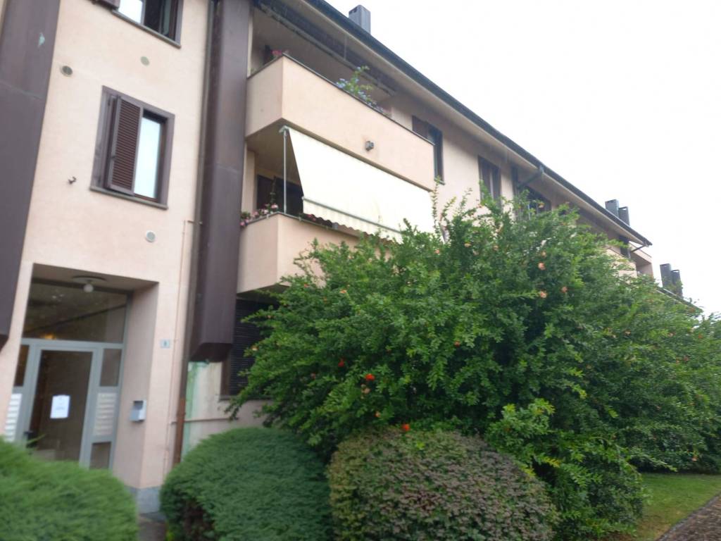 Appartamento a Vimercate in Via Terraggio Molgora, 9 - Foto 3