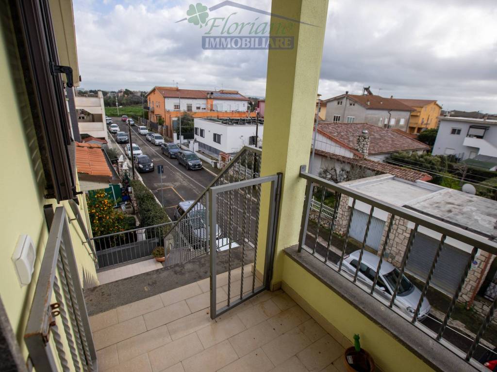 Attico / mansarda a Montalto di castro in Via Mediterranea - Foto 3